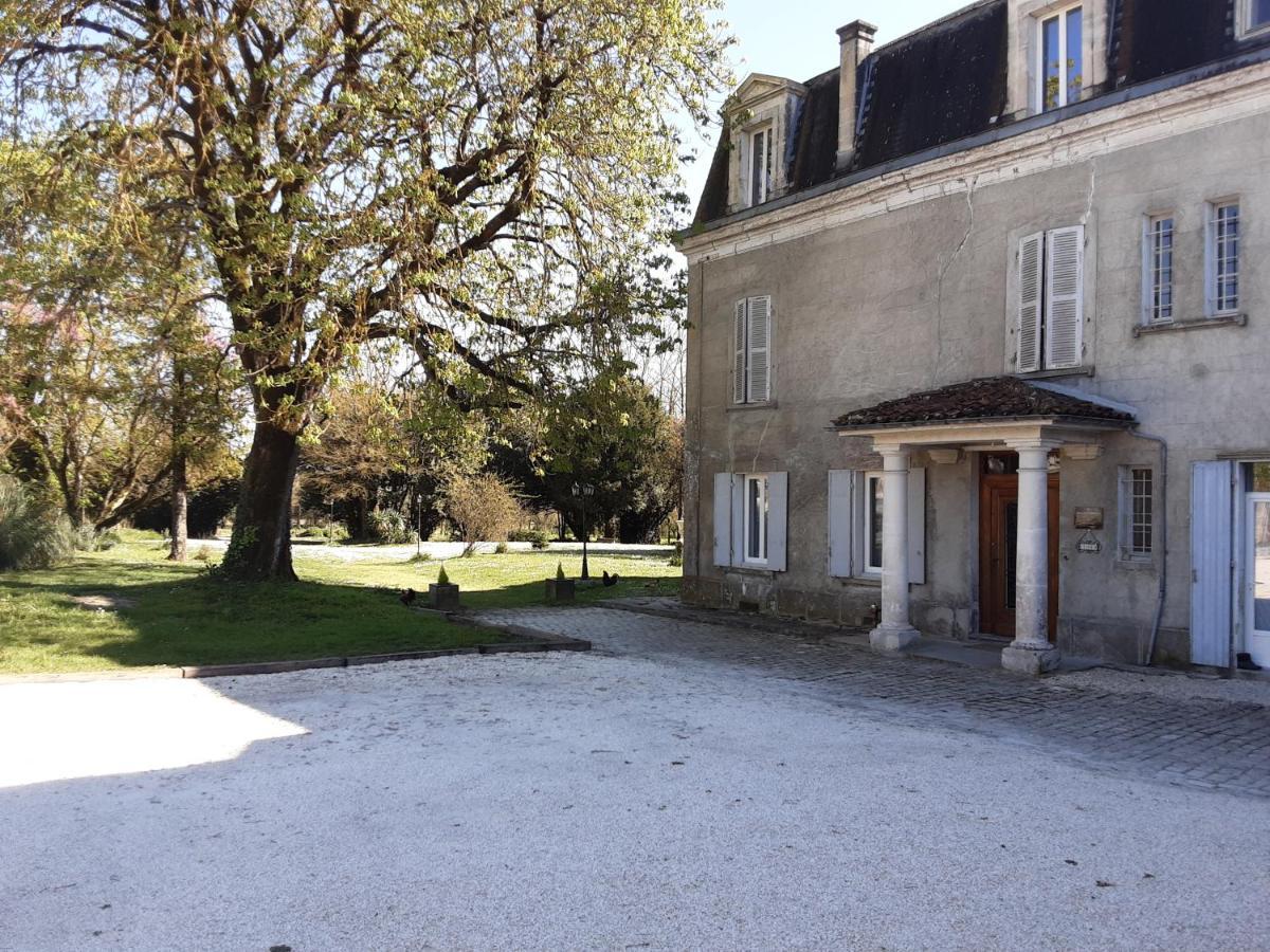 Chateau De Champblanc Cherves-de-Cognac Bagian luar foto