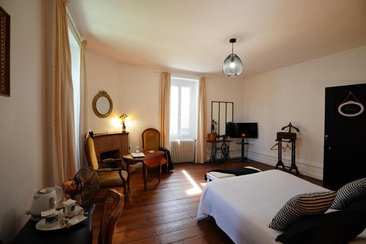 Chateau De Champblanc Cherves-de-Cognac Bagian luar foto