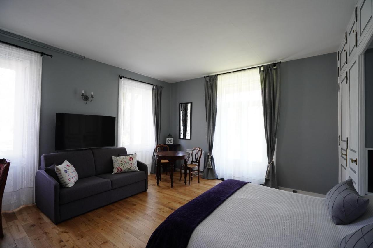 Chateau De Champblanc Cherves-de-Cognac Bagian luar foto